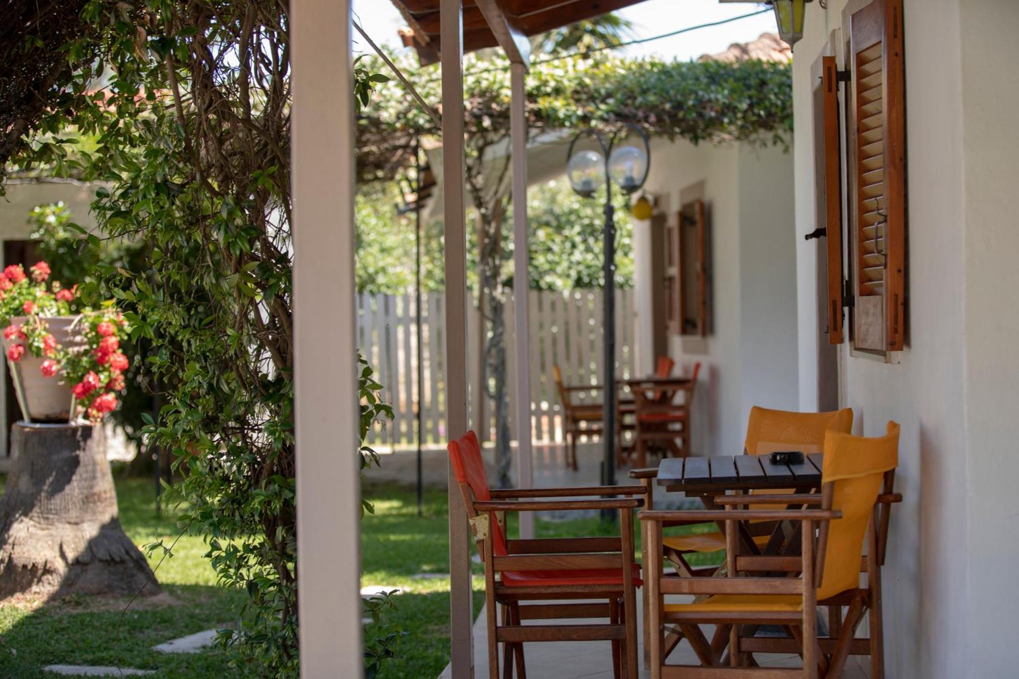 Villa Dimitris Apartments&Bungalows Frínion Exterior foto